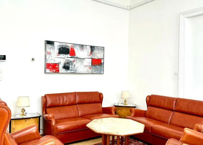 Opera 145 M2